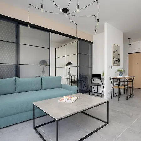 Apartamento Nowoczesny Apartament Z Ogrodem Na Przedmiesciach Warszawy By Renters Lesznowola (Masovia)