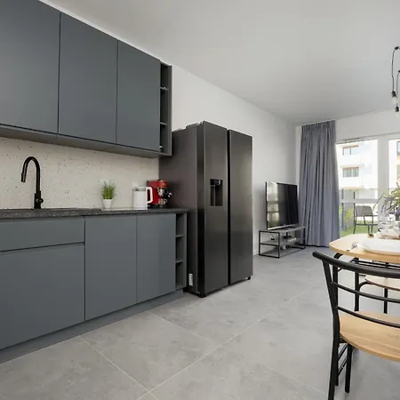 Nowoczesny Apartament Z Ogrodem Na Przedmiesciach Warszawy By Renters * Lesznowola (Masovia)